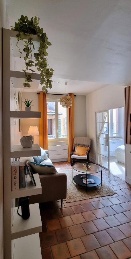 Charming Appartement In Vieux Nizza Kültér fotó